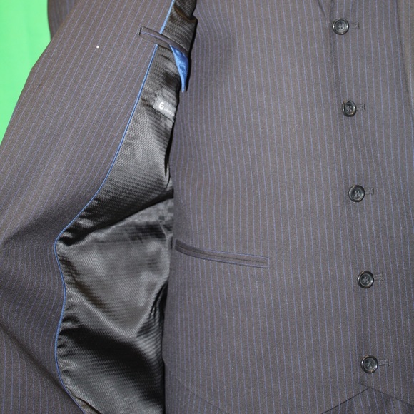 Caravelli Slim 3 Piece Suit - Picture 3 of 3